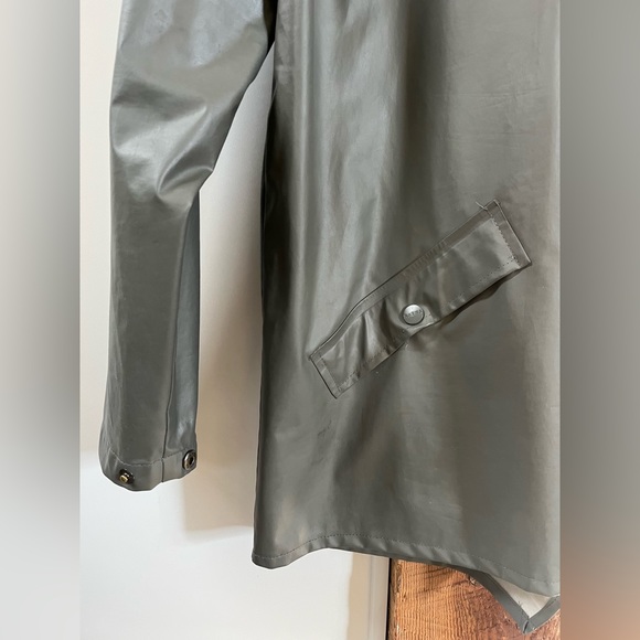 Unisex RAINS rain coat size s/m - Picture 4 of 8